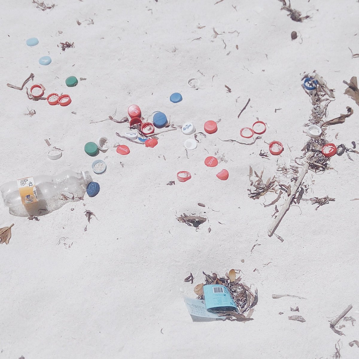 PlasticFreeBHL's tweet photo. Hi @CocaCola @CocaColaPH. What are you going to do with all your trash? 

#cokefail #plasticpollution #plastickills #redesign https://t.co/JztfLnqcKq