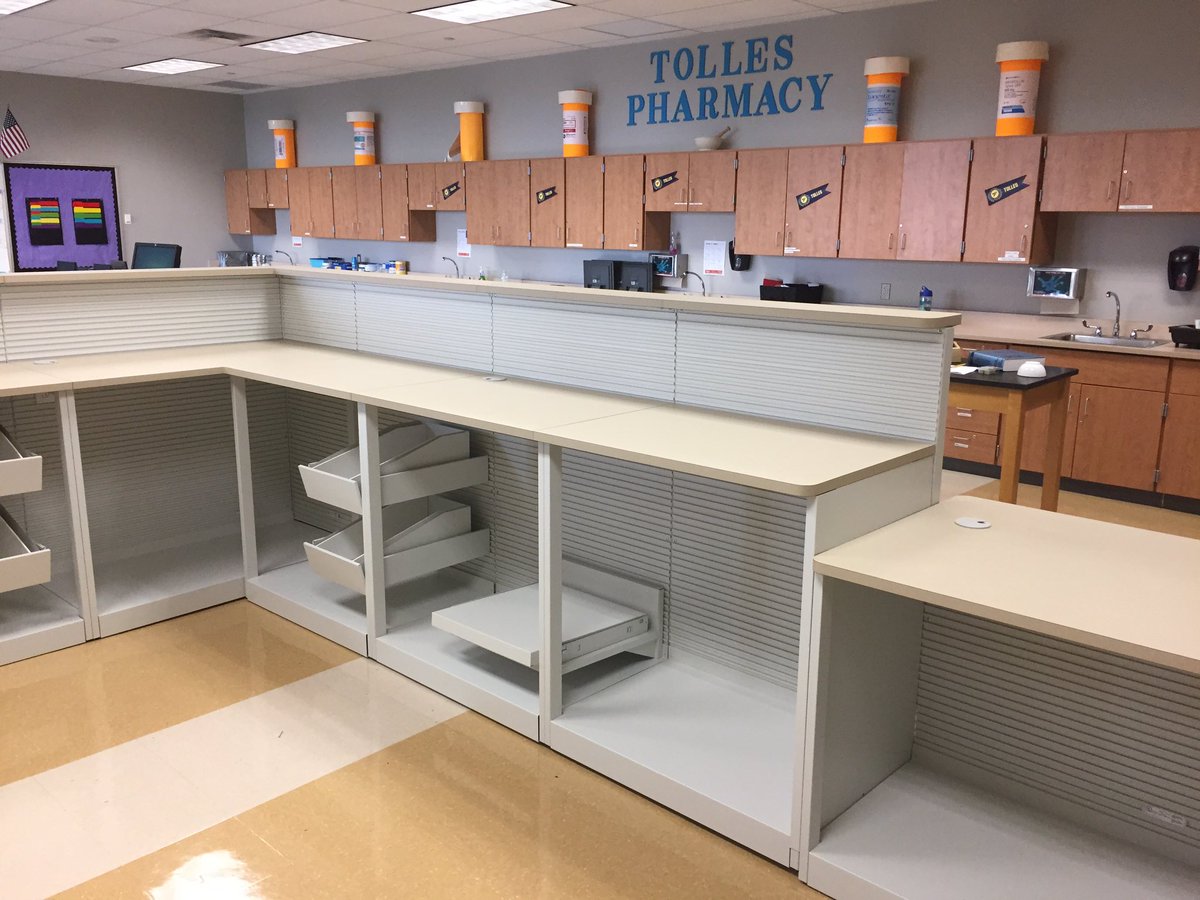 TollesPharmTech's tweet photo. Remodel in progress! 👍 @TollesTech https://t.co/BZ2Cc1RUgm