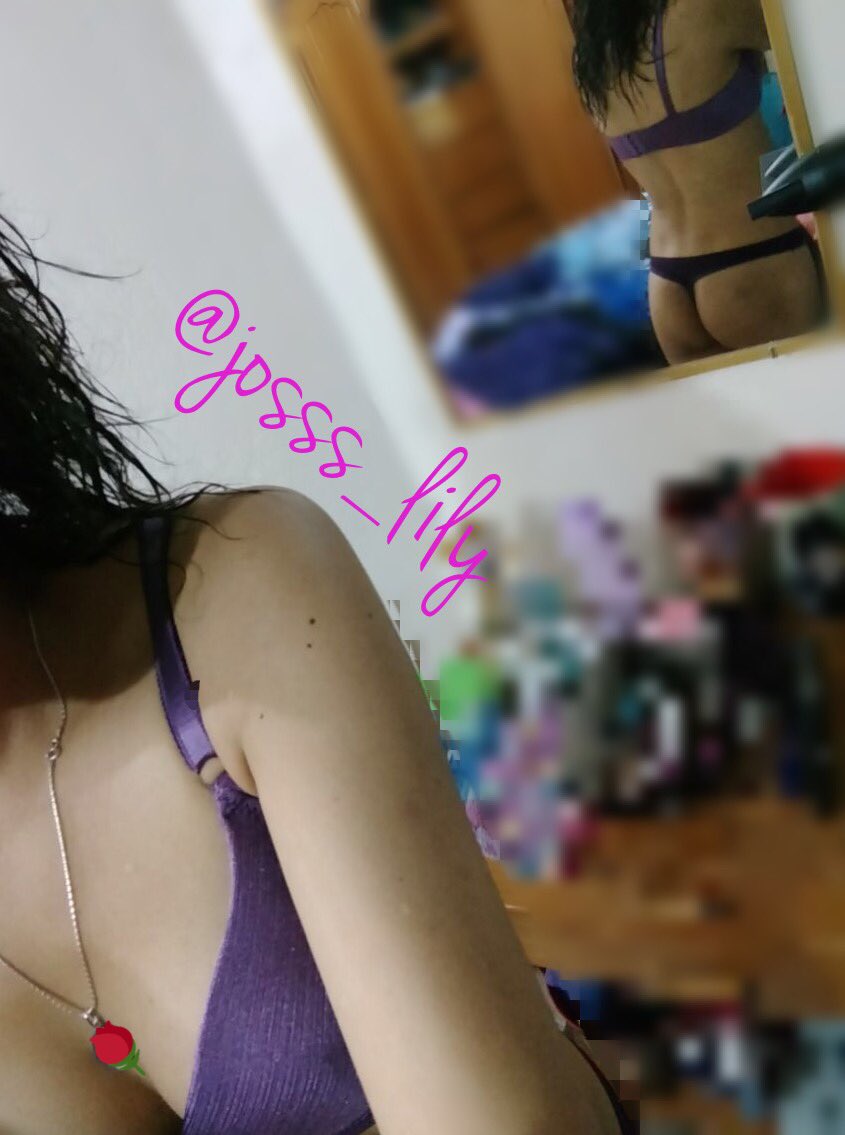 LosPollitoSW's tweet photo. #FelizMiercoles #PrincesaEncantadora #MiércolesDePerversitaSeductora #DiosaSensual #NenaProvocadora #FlakitaSexy https://t.co/IFUvAxrwIX