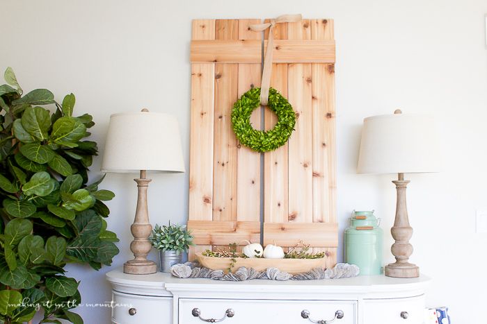 How to create DIY cedar shutters! <a href="/LollyJaneBlog/">Lolly Jane | Kristi + Kelli</a> buff.ly/2vrC8Oj