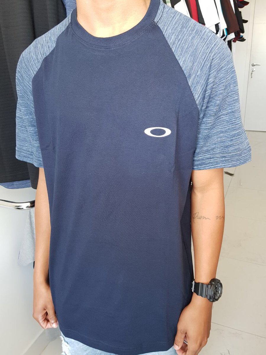 outletsalerj's tweet photo. SÓ OAKLEY 💀 https://t.co/irXl5Wn7Nd