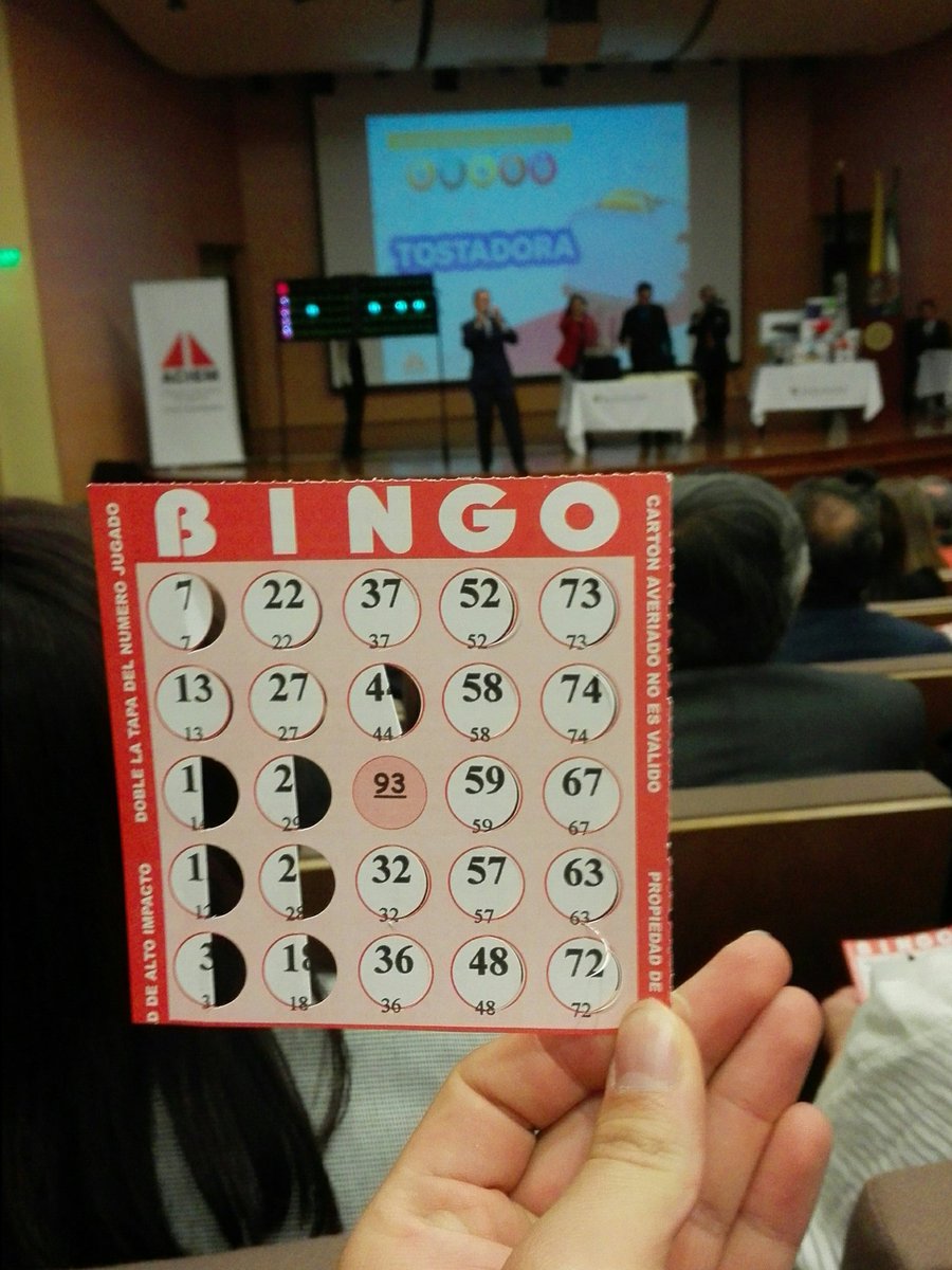 ElDisruptor's tweet photo. En @ACIEMCundinamar el #Ingenieroaciem es el que juega :D https://t.co/jm049mH6p4