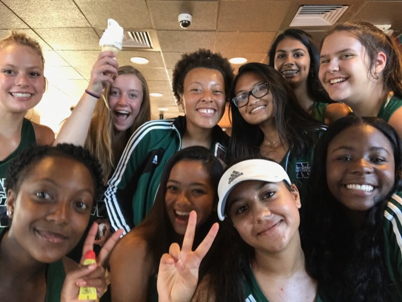 CoachVent's tweet photo. JV Girls tennis beat Stow 4-1! All 1st year girls won their matches! Congrats! #icecreamtime https://t.co/lBlXxBVF8Z