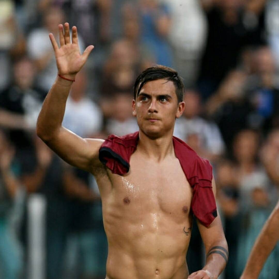 m_gonda's tweet photo. Chicas estuvieron hablando todo el dia de ellos. Elijan
Rt: Dybala
Fav: tucu correa https://t.co/RcBi4QaVEh