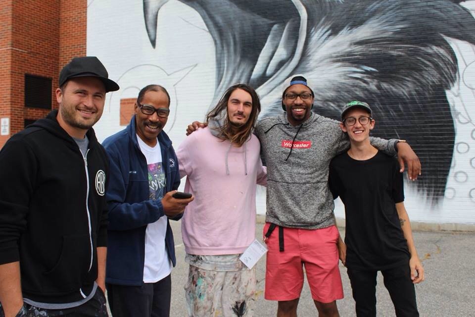 TimGarvinUW's tweet photo. The legend and making new history - at Canterbury School. @POWWOWWorcester #CornbreadTheLegend https://t.co/uEV5SOgKks