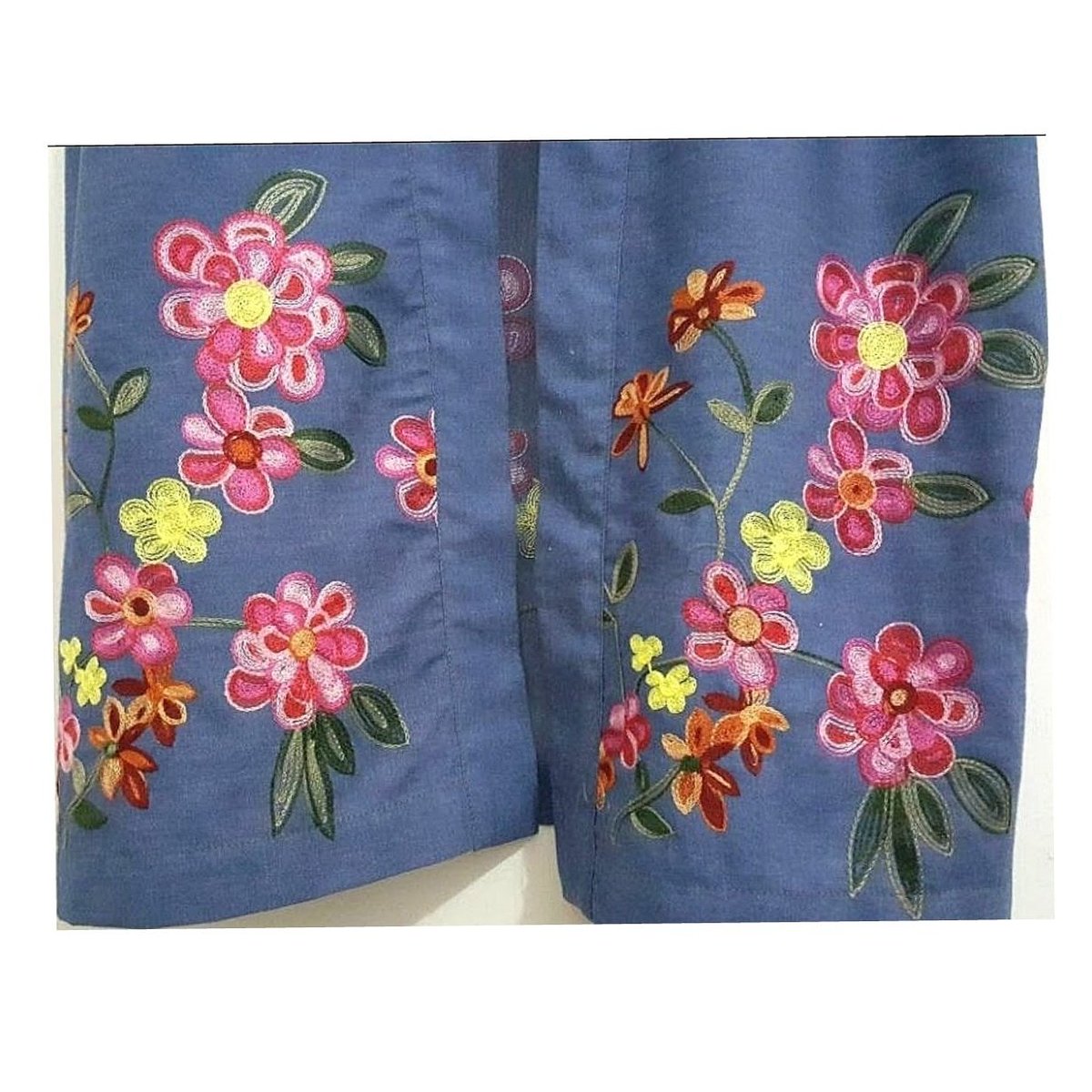 belletshirts's tweet photo. Detalhes apaixonantes!! Como não amar nossos Kimonos?❤
#detalhes #bordados #kimonos❤ https://t.co/1p3dThk3Yr