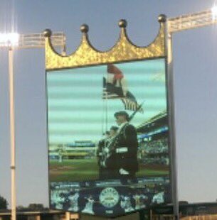 DrChrisEarly's tweet photo. #CrownVision never looked so good! Go LHS ROTC Color Guard! #IrishPride #100YearsStrong #KCRoyals https://t.co/awxvBv6pxo