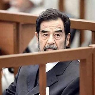 heueuiw's tweet photo. ��لو�� الواحد في عيد الاضحى يتهنى
وفيه حكموا على كرامة العرب بالأعدام

مـن يحسـب نفسـه مع الايـام ينسـى
اقولـه العيد بجيـتـه يـذكـرك بـ صدام https://t.co/3SBzFHt4Uv