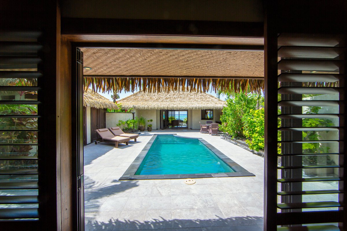 prhotelgroup's tweet photo. Experience not only the ocean, but your own private pool too!🏊 #TeManava #PacificResort https://t.co/eH8kN44oCm