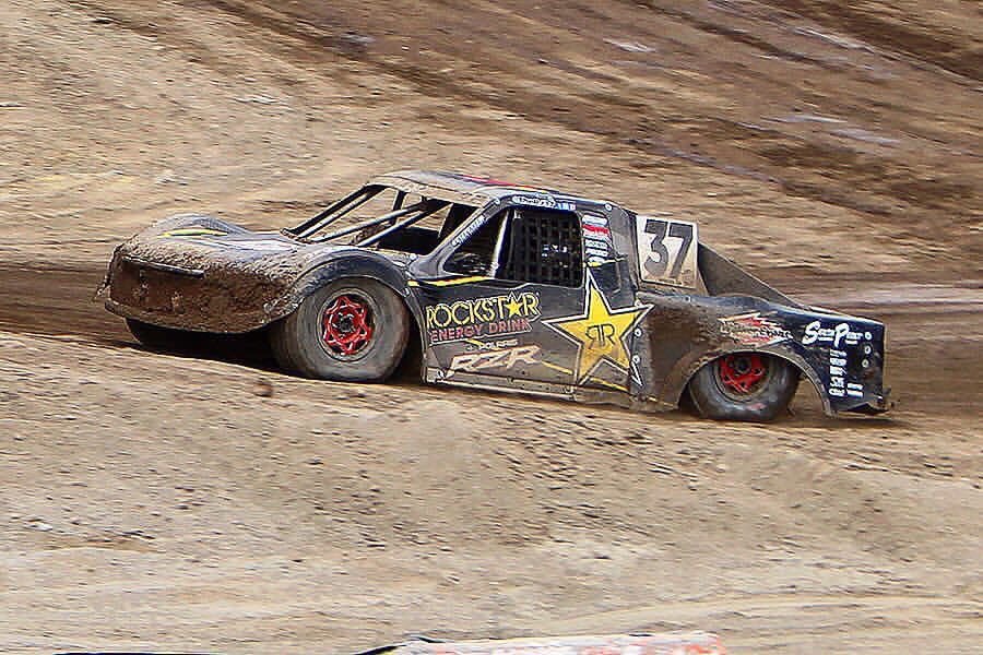 WalkerEvansRace's tweet photo. A huge congratulations to @TheRJ37 for a great weekend in Reno at the @LOORRS races including his first Pro 4 win!!! https://t.co/bAE3FMMAtY