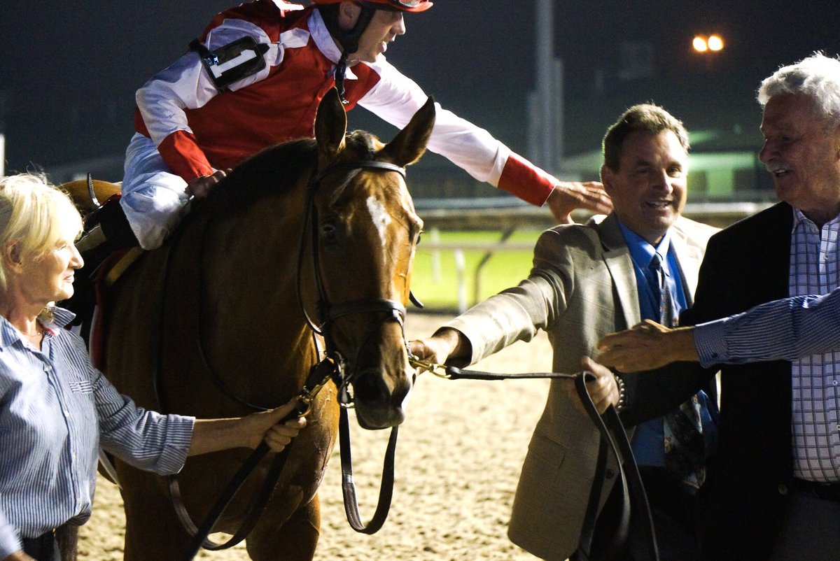 WoodbineTB's tweet photo. Summer Sunday takes tonight's $200K Muskoka Stakes with @JockeyJesse up for Stuart Simon. #BetWoodbine https://t.co/hyKggRfuXQ