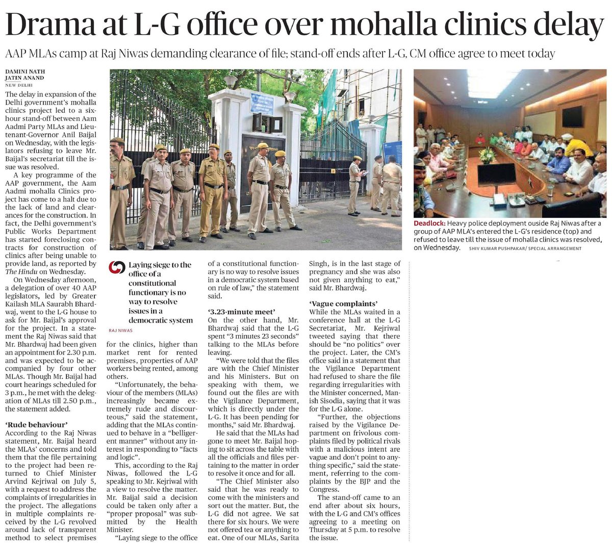 AAPInNews's tweet photo. AAP, LG spar over mohalla clinics, 45 AAP MLAs reach @LtGovDelhi 's residence to discuss and urge LG to clear the files. https://t.co/pk0cb7TK8c