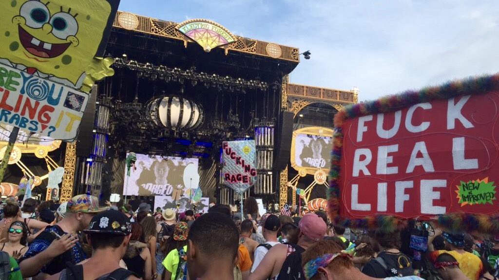 sarabarranco_'s tweet photo. @PasqualeRotella #Forest2015 😏 https://t.co/2C0u8VpBge