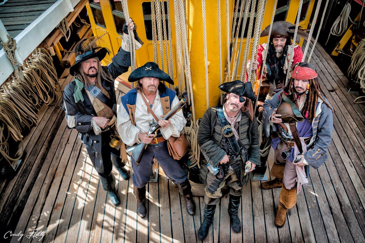 The Pirates of Halifax (Official) Twitter account!!
#ourfirsttweet #piratesofhalifax #piratesforhire #keeptothecode #arrrgh #barkeuropa