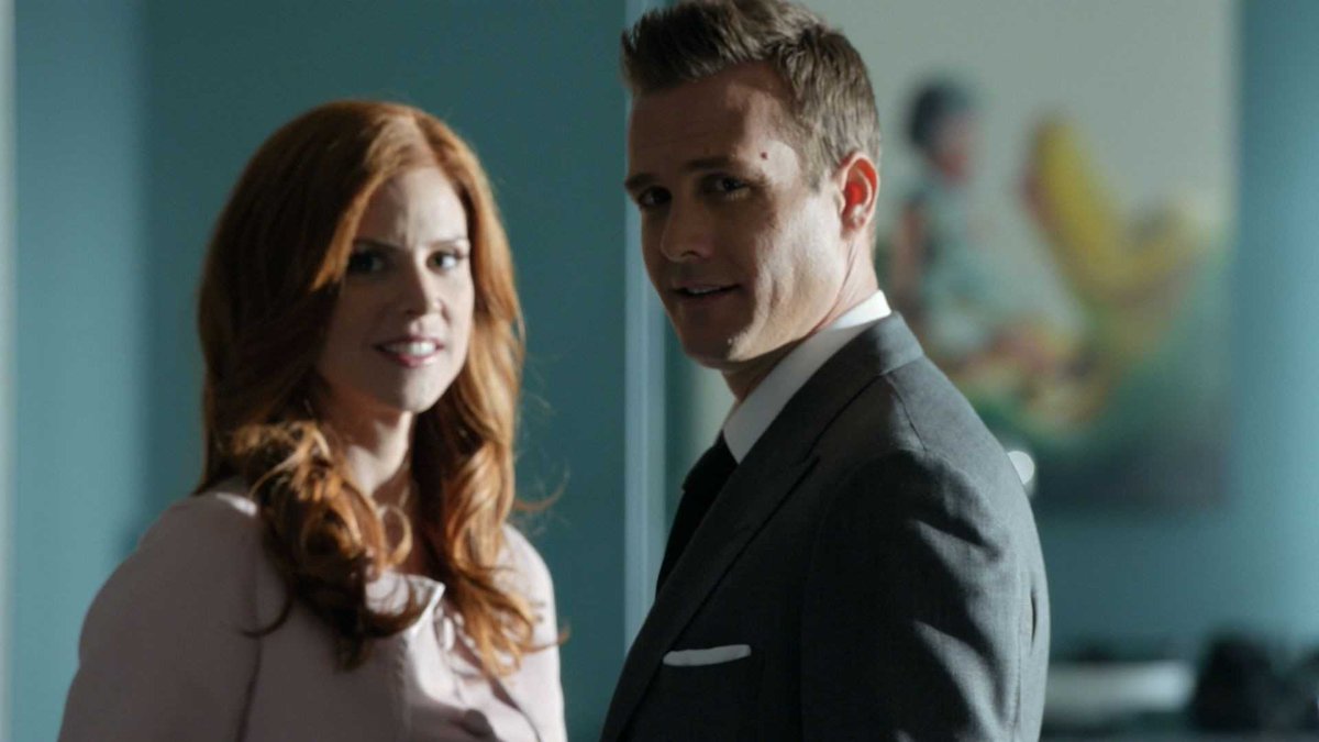 darveycouch's tweet photo. They look so married.... maybe Harvey should just move in. #darvey https://t.co/dEzDpcqVGP