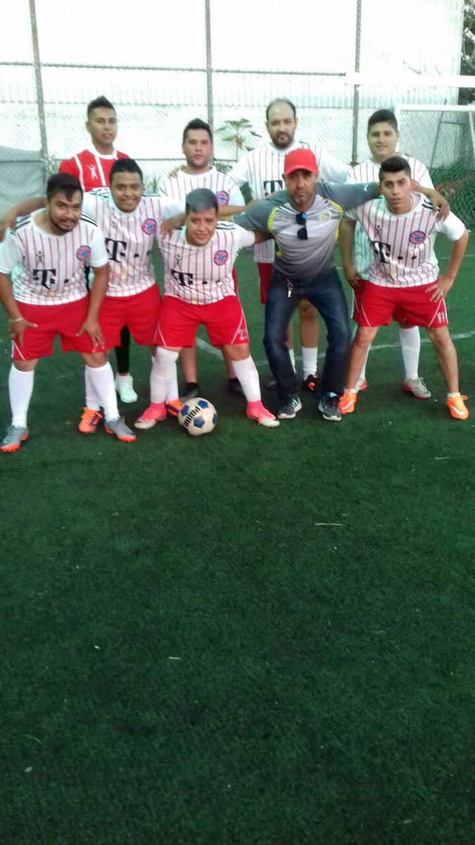 CarlosRmz1995's tweet image. Siempre dando la cara 7-0 tercera victoria consecutiva #multihealth