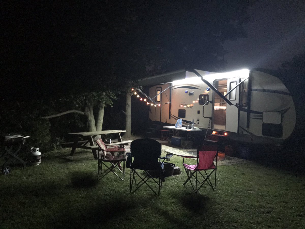 AndreaRobaszek's tweet image. All set up for our final trip of the Summer!  #summer2017 #backtoschool2017 #summerwenttoofast