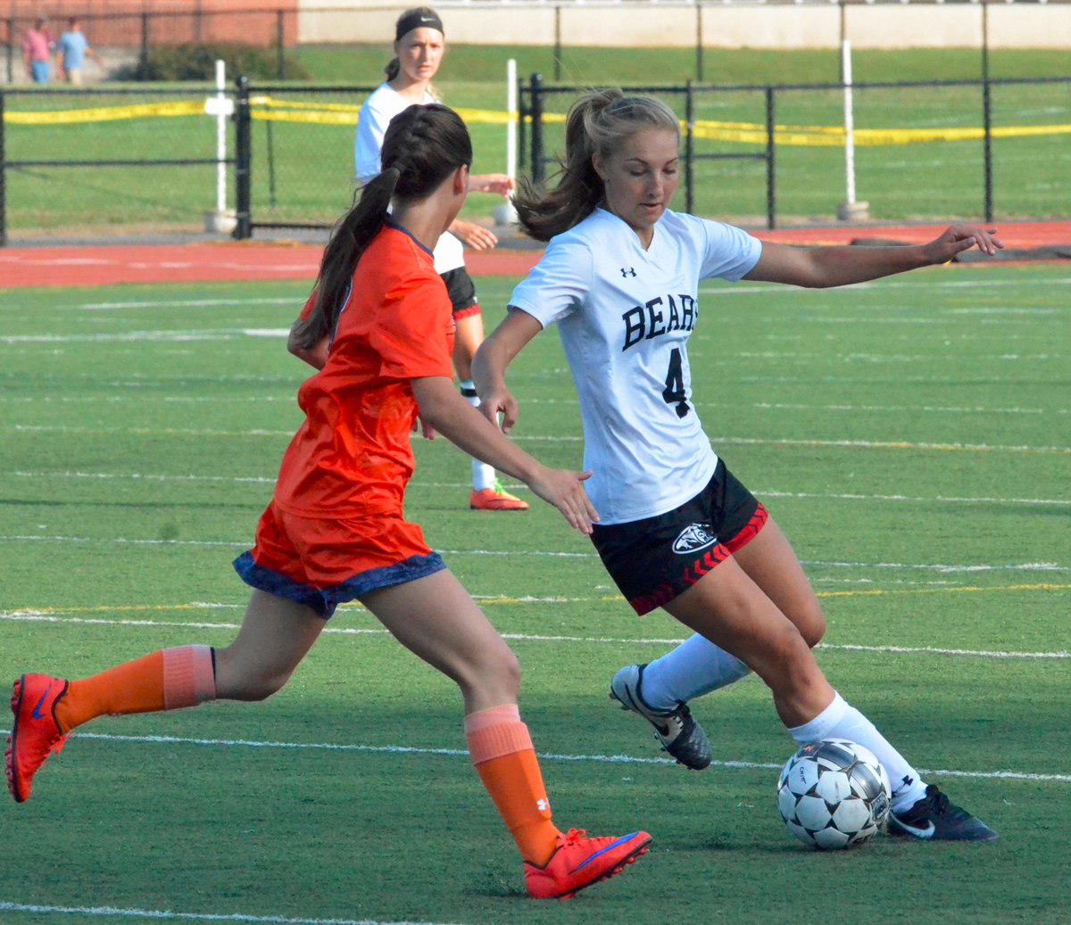 OneidaSports's tweet photo. #GirlsSoccer: Sarah Martin recorded a hat trick for @Chitt_Bears in their season-opening win over @SolvayAthletics.
https://t.co/Lp26drNc8p https://t.co/R1PCBDUiAo