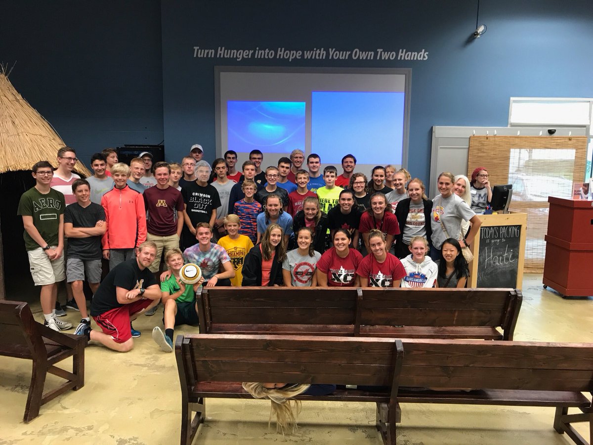 mgcrimsonxc's tweet photo. Two great nights at Feed My starving Children. Thanks everyone for helping! It was a blast! #LoveToServe #PackThoseBoxes https://t.co/kfWfyX8QUf