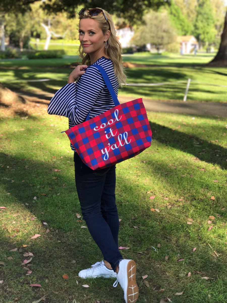 ReeseW's tweet photo. When your tote says it all. #CoolItYall. (PS. It's #Spiritweek at @draperjames &amp; they have your tailgate essentials this season!) #GOYALL 💙🏈 https://t.co/hTWJ4S6Xe6