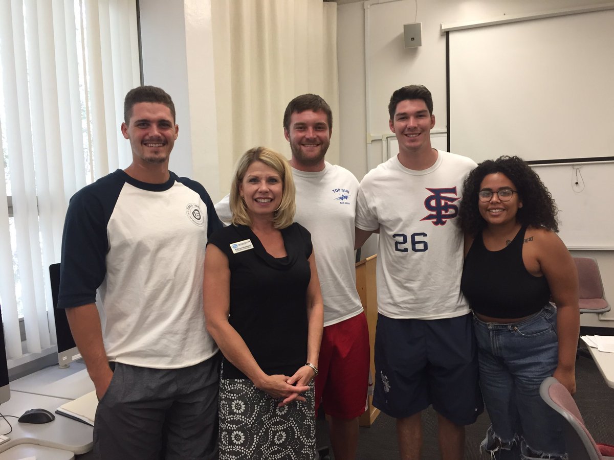 FSMCJDept's tweet image. Meet the clients day in #FSPRWriting -- Yay for #BoysAndGirlsClubsFresnoCounty🙌🏻