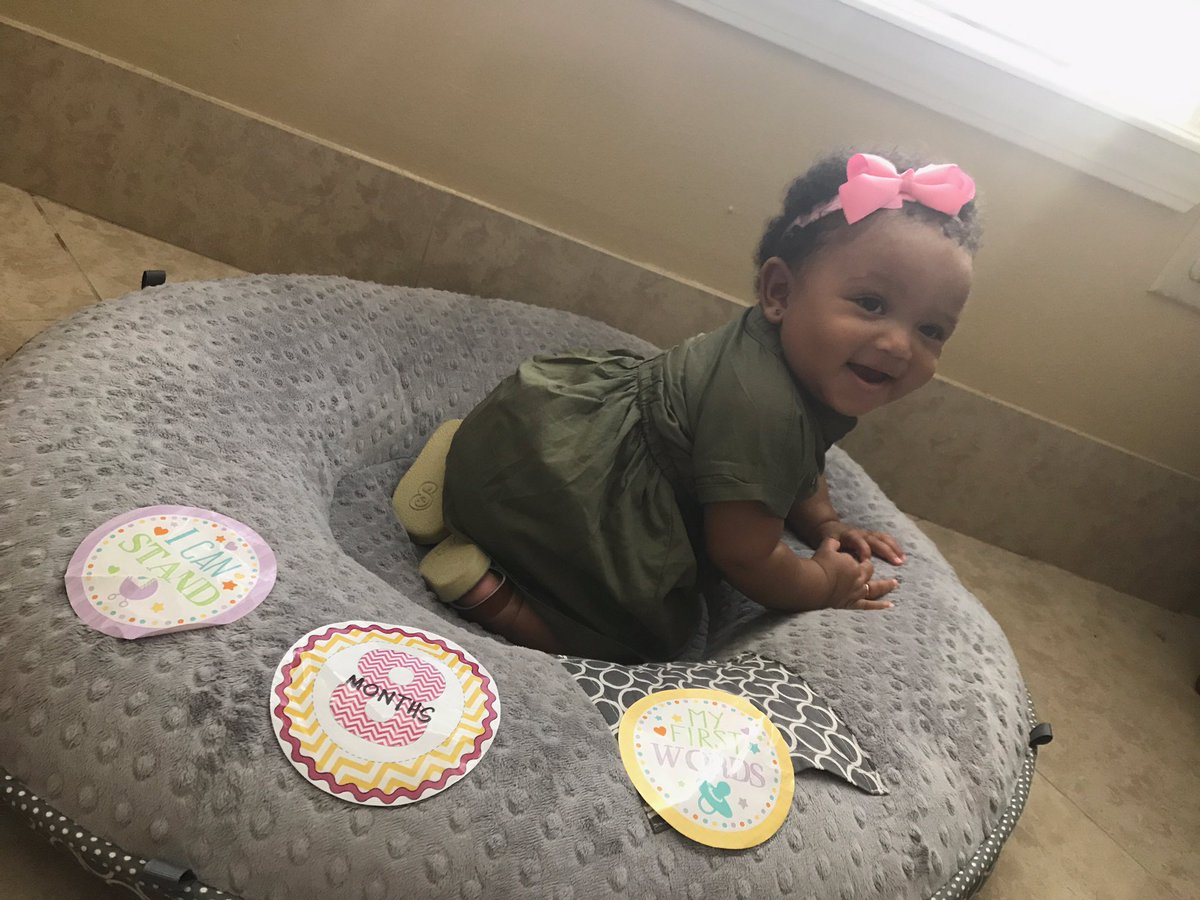 lo_chammm's tweet photo. &amp; 8 days ago PK made 8 months 🌹#thatsPK #WhoToldHerToTootHerLittleBootieUpTho https://t.co/dr8aevVDdv