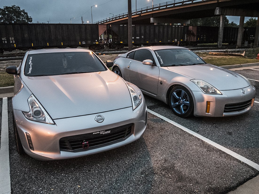 WillWork4Parts's tweet photo. #Twinning... more like an older brother, but you get the idea. #WillWorkForParts #Nissan #Nismo #350z #370z #CoolCars #FastCars #ExoticCars https://t.co/TW1RLtfkNN