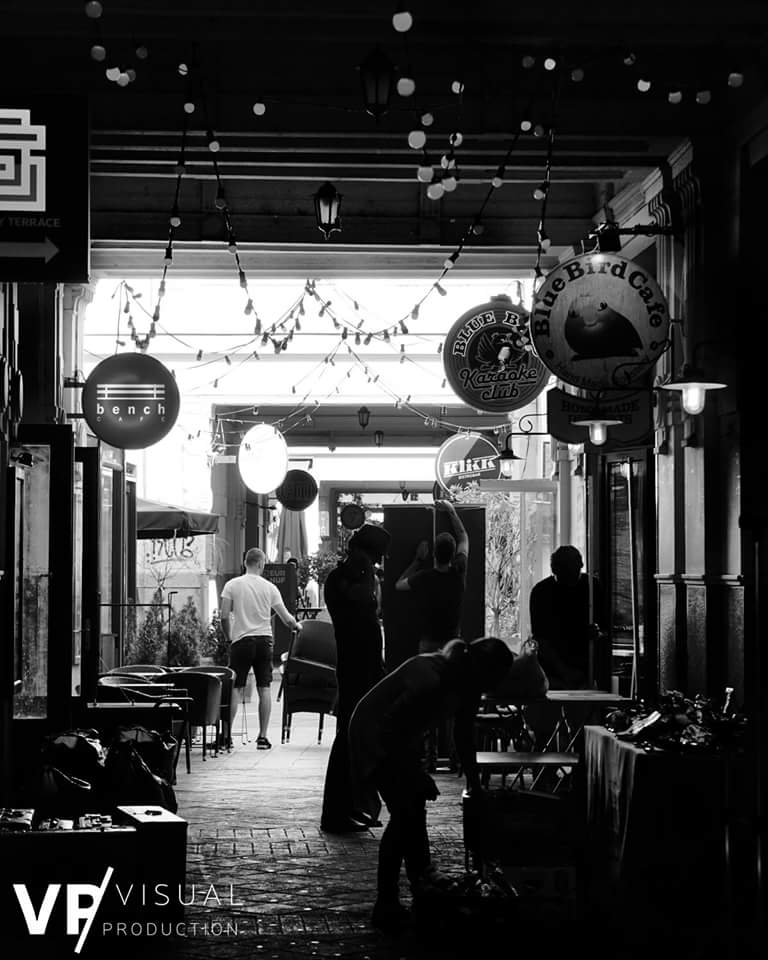 GaborFelfoldi's tweet photo. Sunday market in #Budapest
#VisProd #market #sunday #mertkellegyjofilm #ttot #blackandwhite #sonyalpha https://t.co/Z8Ino6lf7A