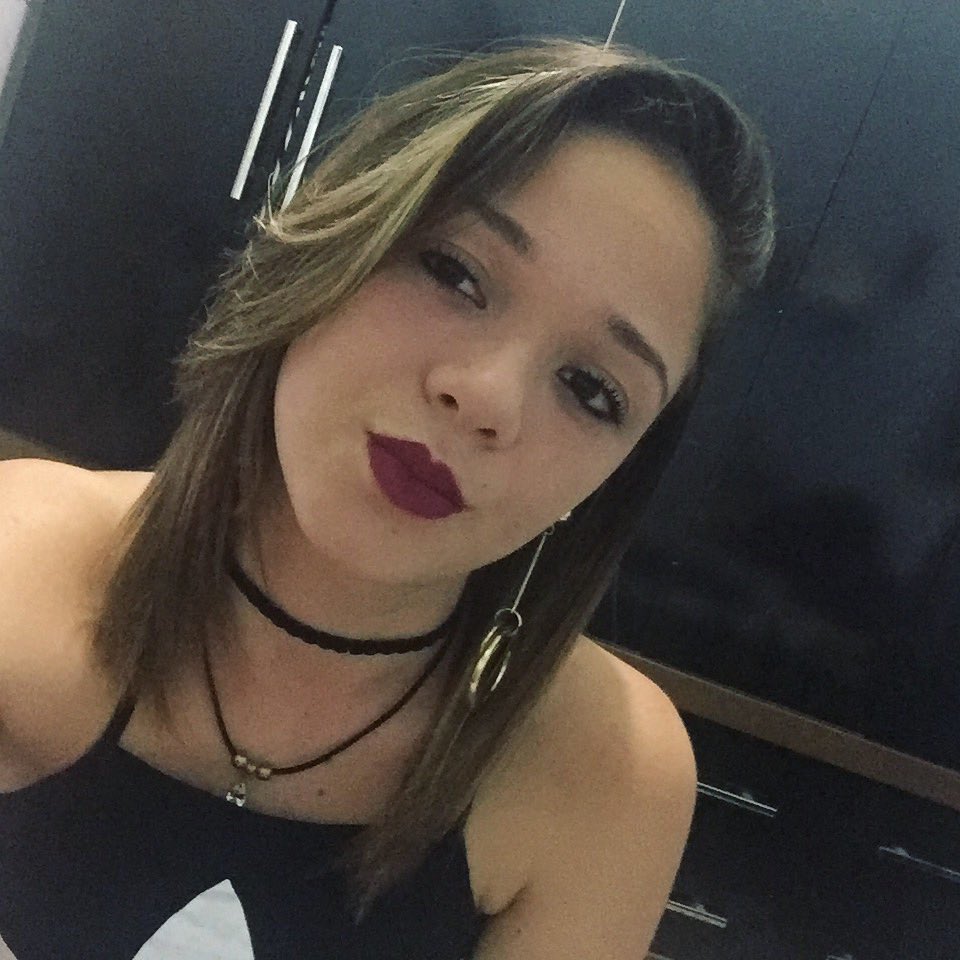 Luuah21's tweet photo. Duas coisas te definem. A sua paciência quando você não tem nada, e a sua atitude quando você tem tudo! 😉 https://t.co/bJUVwmmdLa