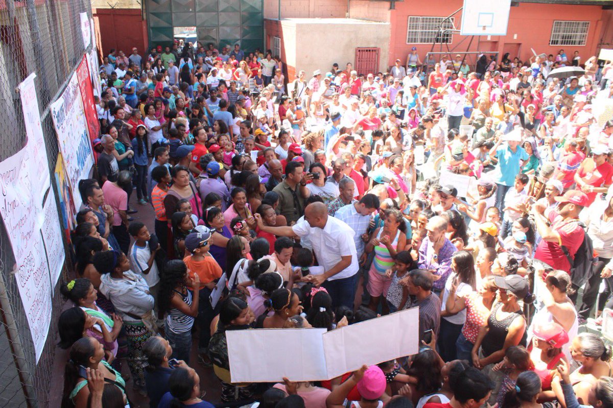 Héctor Rodríguez C. tweet media