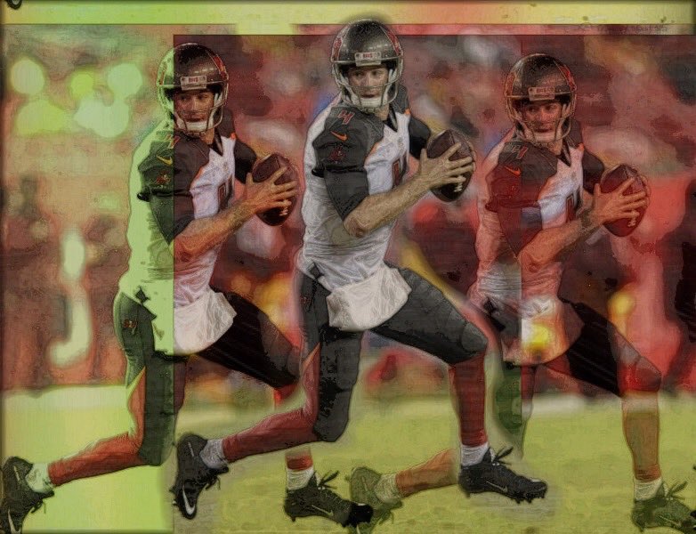MDSportsEdits15's tweet photo. QB Ryan Griffin (@Griffin_11) has signed a 1 year contract extension with the #Buccaneers #NFLNews https://t.co/eW5ankC7R6