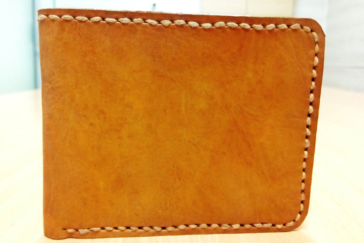GreenLifeCo1's tweet photo. Dompet Kulit (A3) terbuat dari #KulitSapi #KualitasPremium #HandMade #HandyCraf #Bantul #Yogyakarta #HijauLestari
Harga Rp. 245.000,_ https://t.co/oavskJ9rup