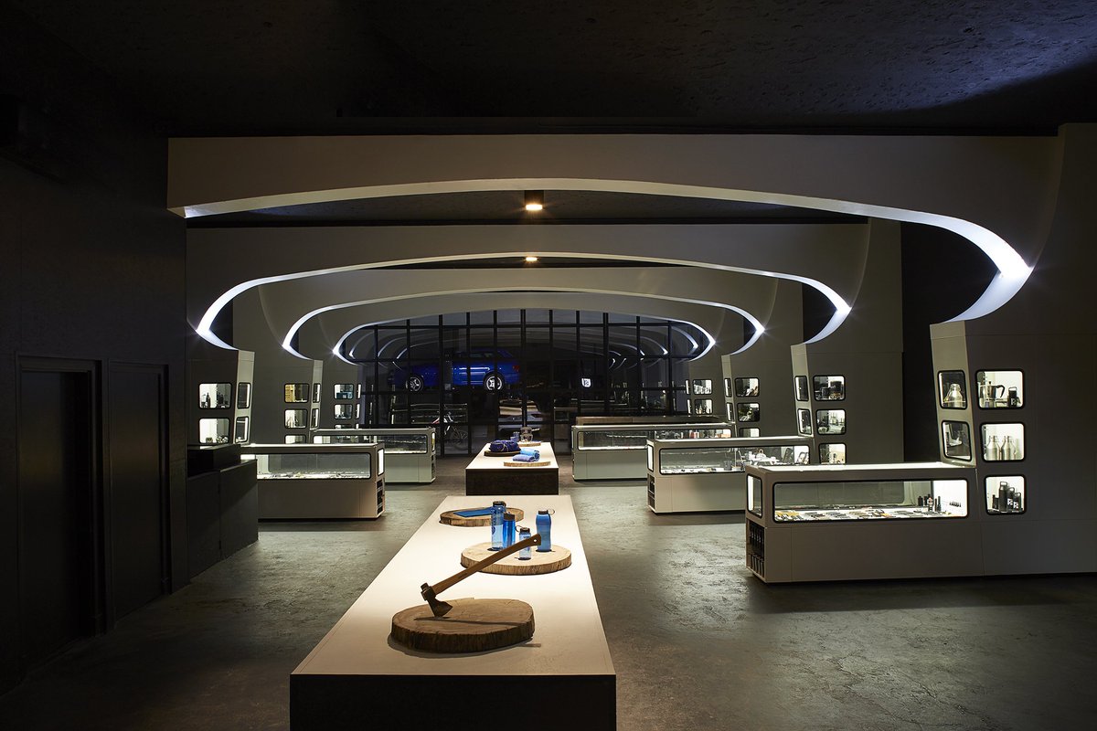 JUST LIKE PAPA IS ON CREW PENCIL
Gain access to more film industry suppliers via our online directory
blog.crewpencil.com/?p=623