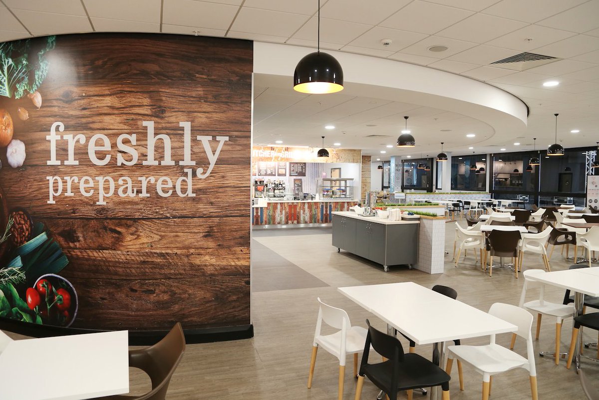 .@Amadeusfood takes #catering at <a href="/thenec/">The NEC</a> to "The Edge" #hospitality #leisure

sportandleisurecatering.co.uk/news/2017-08-3…