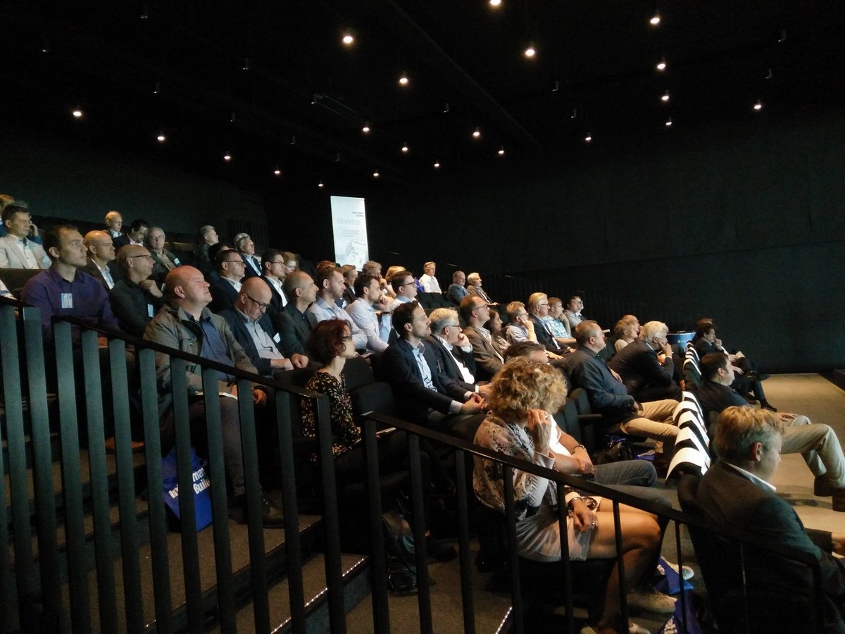 MartijnMollmann's tweet photo. We have started @infobldrsINTL  seminar #betterdata and #betteranalytics in Soest NL https://t.co/r1jDKQmJBR