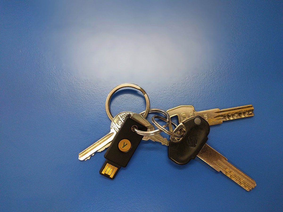 AuthStack's tweet photo. Secure your websites and apps using Multi-Factor by #yubico and AuthStack with no per-app coding required. #sso #authstack #mfa #u2f #fido https://t.co/5OXVpm2C4q