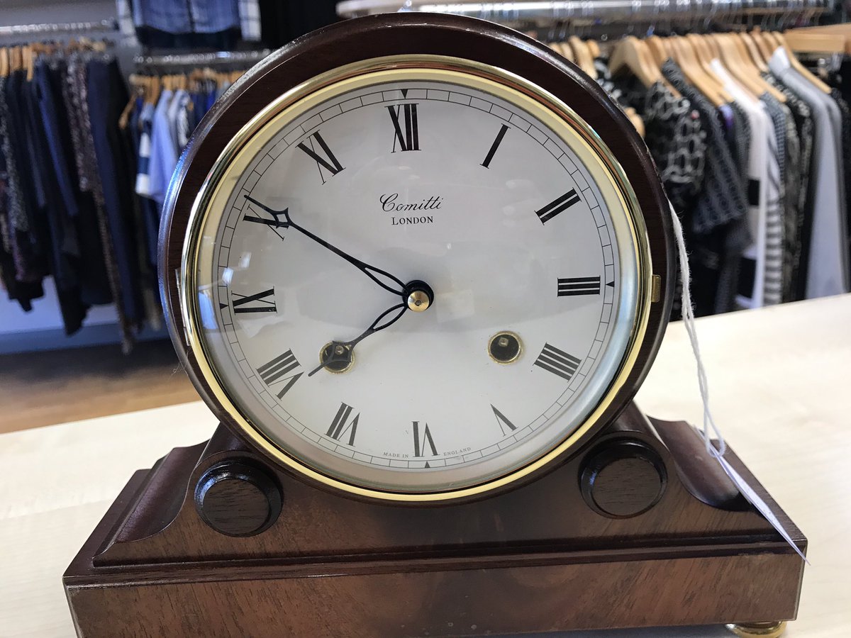 CRUK_Blackheath's tweet photo. 🕰Totes amaze gorgeous🕰 #clock #Comitti beautiful condition with winder really beautiful item 🕰 bargain 🕰 only £30 🕰#time4atreat 👏🕰👏 https://t.co/FsoXIwWQMA