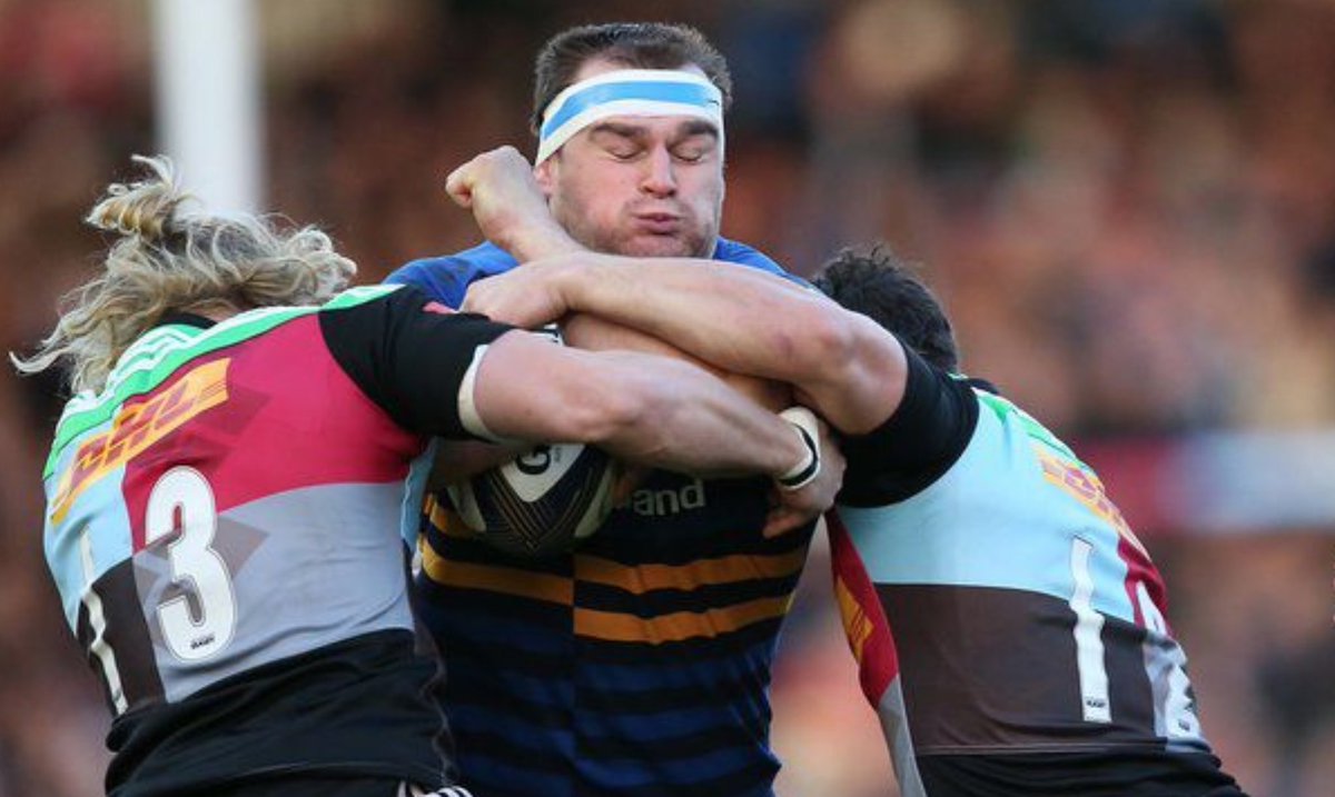 matthops1's tweet photo. Started off as competition but quickly became a good mate. One of my favourites to play alongside. Great player,better bloke @Harlequins https://t.co/wuwGrQRLgB