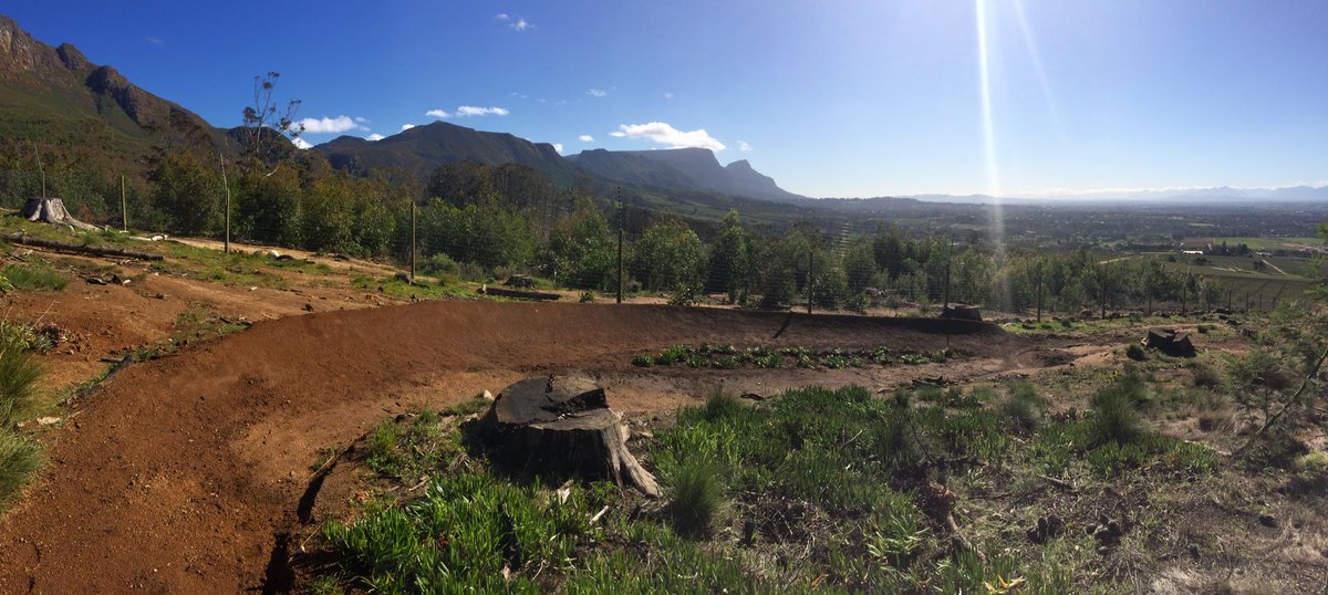 New directions...

Right-right-left-right-right-right-left-air-left-right-air-left-air-left-right.. + more.

 #Vasbyt #Tokai #Donations