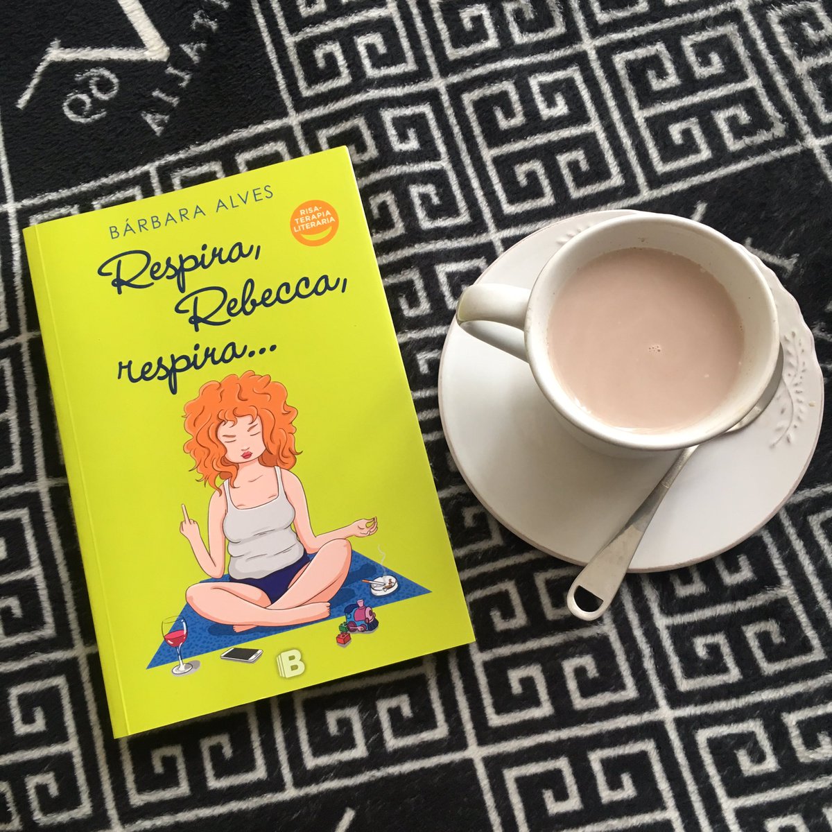 Acabo de terminar "Respira, Rebecca, respira" de <a href="/mantecacoloraa/">Manteca Colorá</a> reí, reí, reí con este libro de <a href="/B_CHILE/">Ediciones B Chile</a>