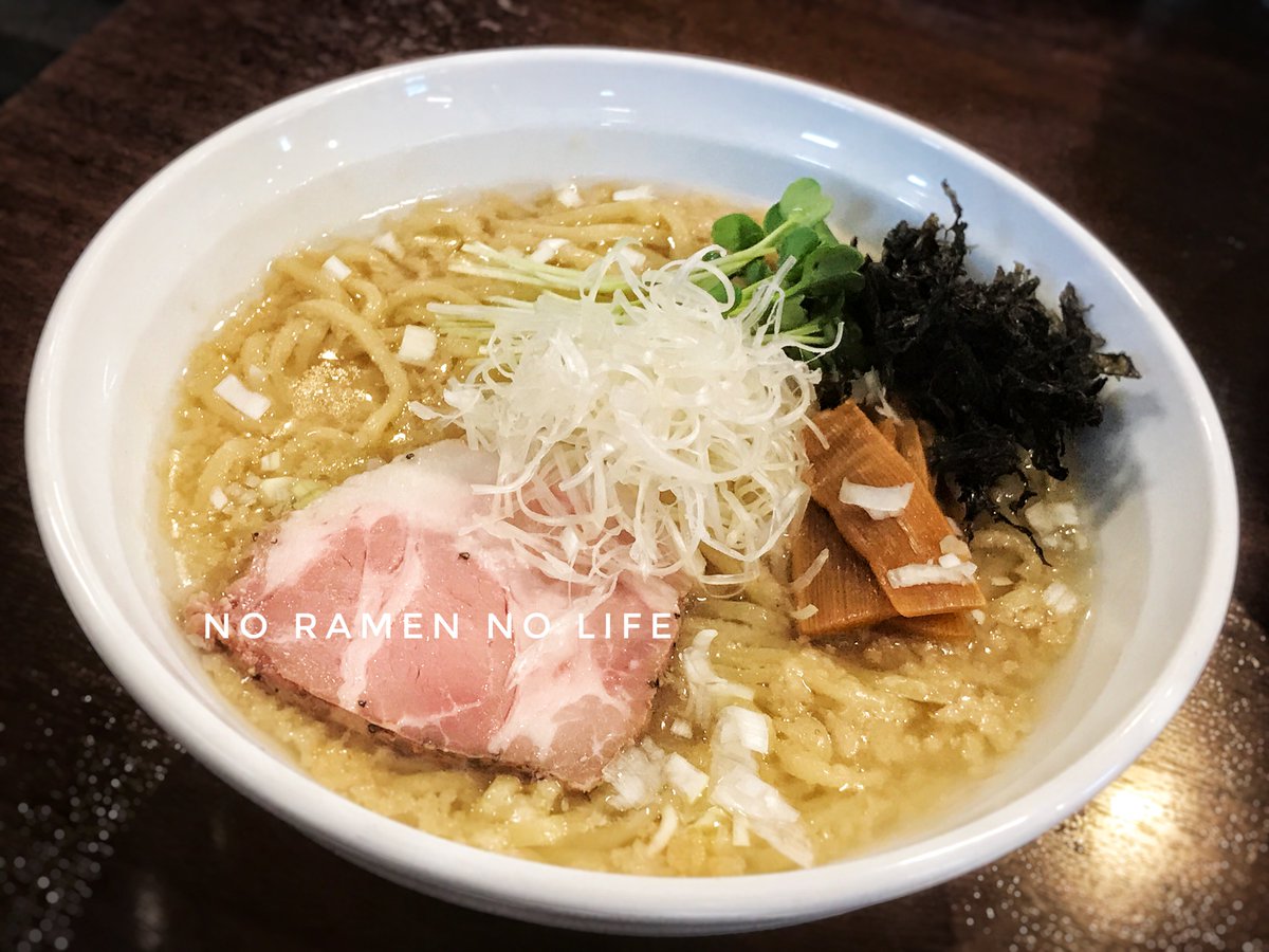 ラーメン団 No Ramen No Life Twitterissa 麺や真登 長岡市喜多町 背脂100 のラーメン ウソみたいだろ これ全部背脂なんだぜ ということで食ってみました 純度100 の背脂に醤油を少々 一口目のパンチがハンバない 甘みと旨みがなんだかスゴい 黒胡椒など ラーメン団 No Ramen No Life Twitterissa 麺や真登 長岡市喜多町 背脂100 のラーメン ウソみたいだろ これ全部背脂なんだぜ ということで食ってみました 純度100 の背脂に醤油を少々 一口目のパンチがハンバない 甘みと旨みがなんだかスゴい 黒胡椒など