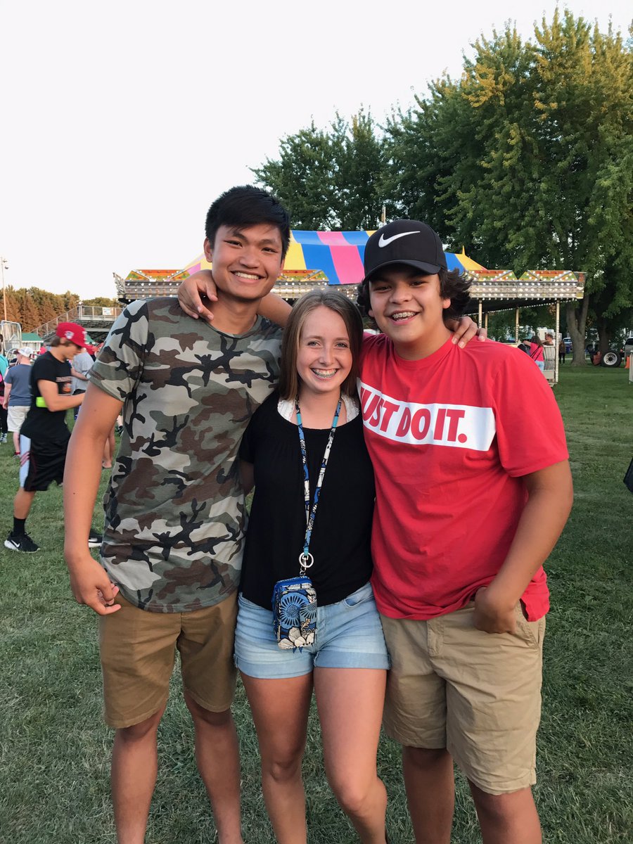 DylanCac1's tweet photo. Happy Birthday @h_weinberger 🎊 I hope you enjoy your birthday to the fullest! https://t.co/Nd6kM9QMpt
