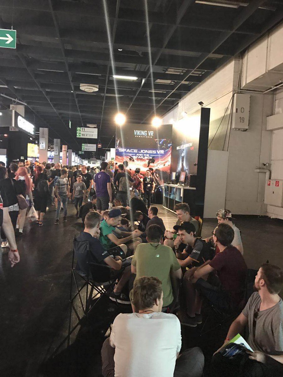 RayVR_dev tweet media