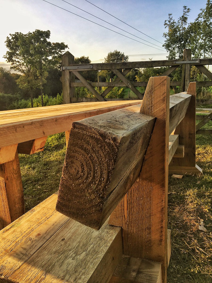 MoorlandsGF's tweet photo. New range of benches now available with back rest for added comfort #timbersleepers #BuiltToLast #LastALifetime https://t.co/KRCIjkE3nh