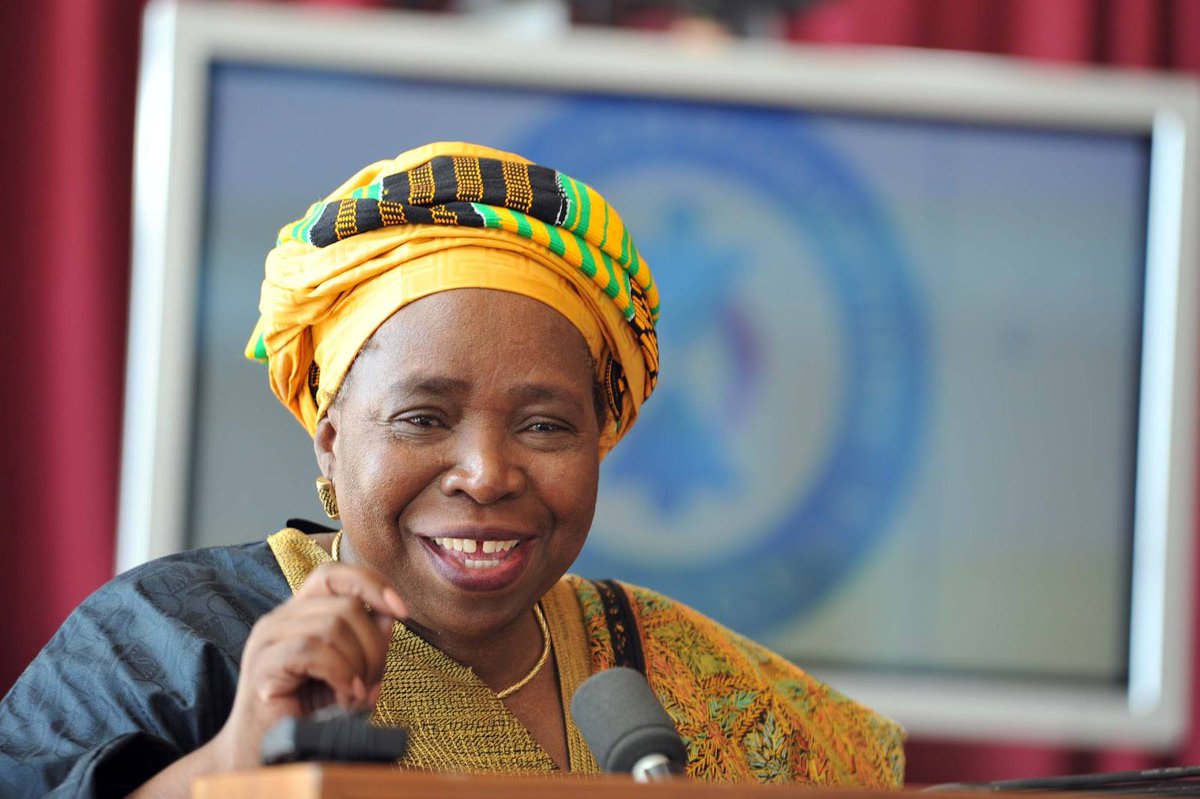 SoshTimes's tweet photo. Dlamini-Zuma chased out of Marikana, welcome in Brits

“It is important for women to be empowered”

https://t.co/LHUQQUAE4u https://t.co/i3Q8PG23QY