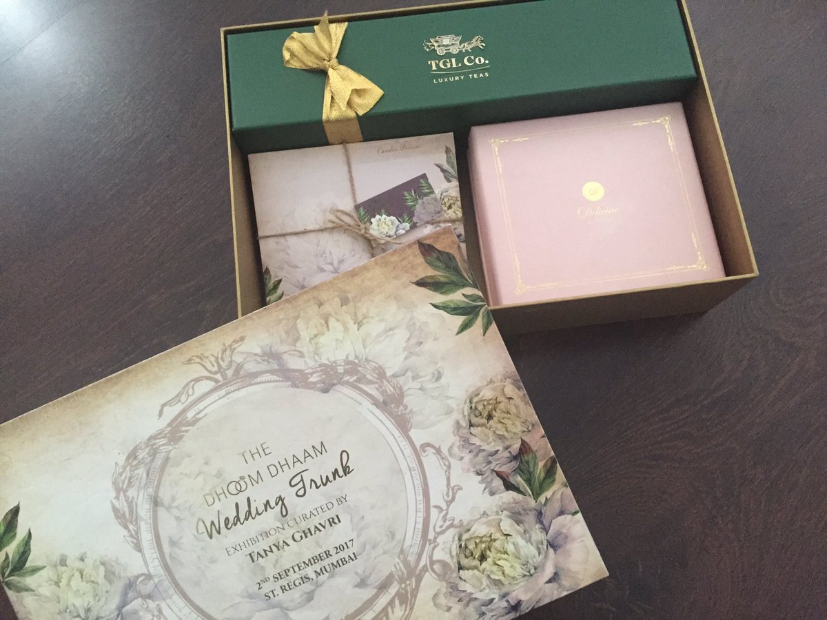 MarryMeWeddings's tweet photo. Looking forward to shopping at @dhoomdhaamweddings with my lovely brides :)Thanks for the yummy goodies!! @tanghavri @detales_communications https://t.co/JZaQLSdCAD