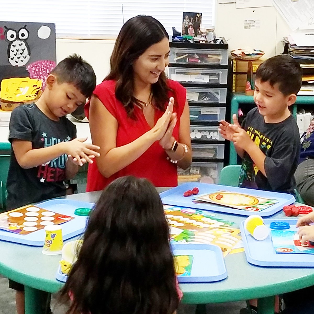 First5Kern's tweet photo. Thx @Arianajoven of @RepDavidValadao for the visit.
#First5Kern funds in action
#McFarlandFRC #DelanoSchoolReadiness
#CongressmanValadao https://t.co/Bzxiu6pmTq