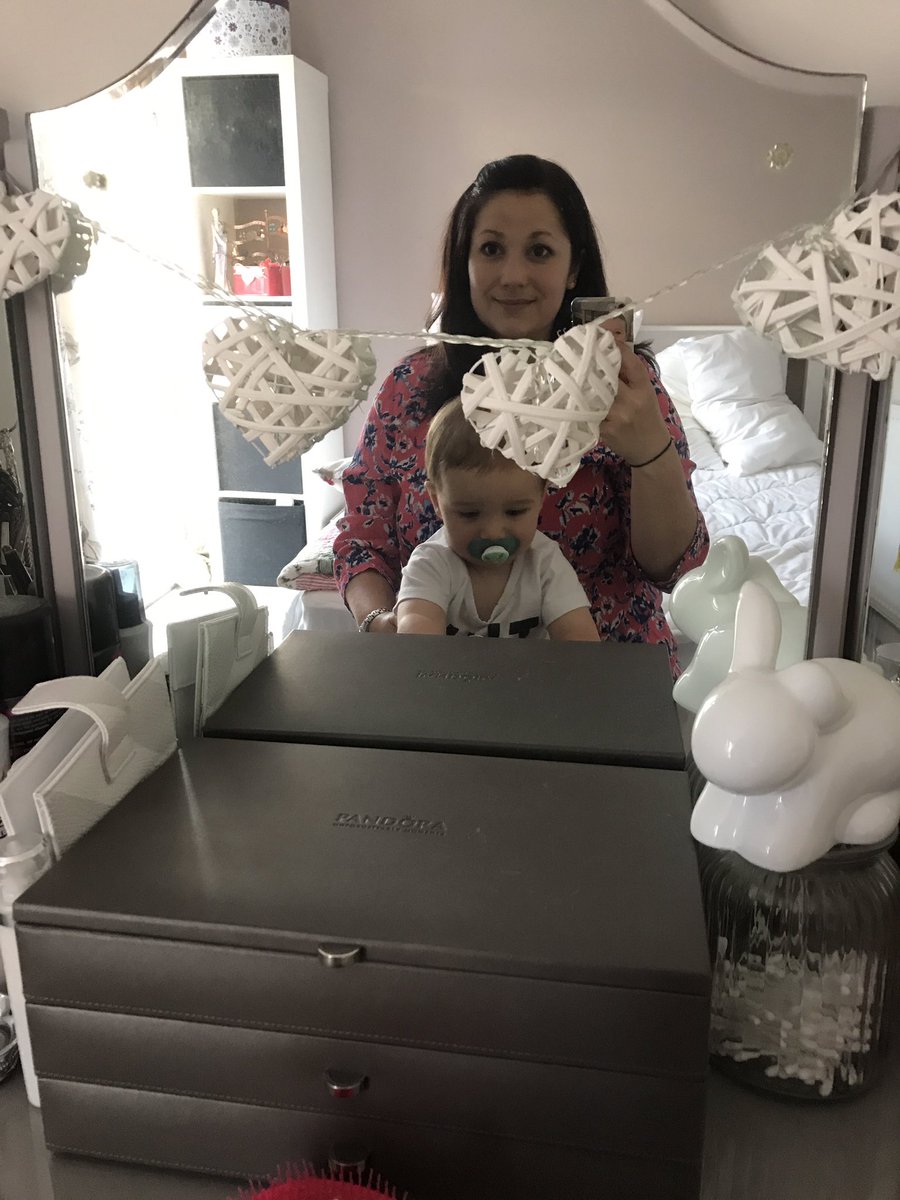 Lucy Atwill tweet media