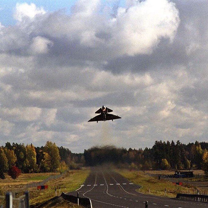 Viggen road base takeoff