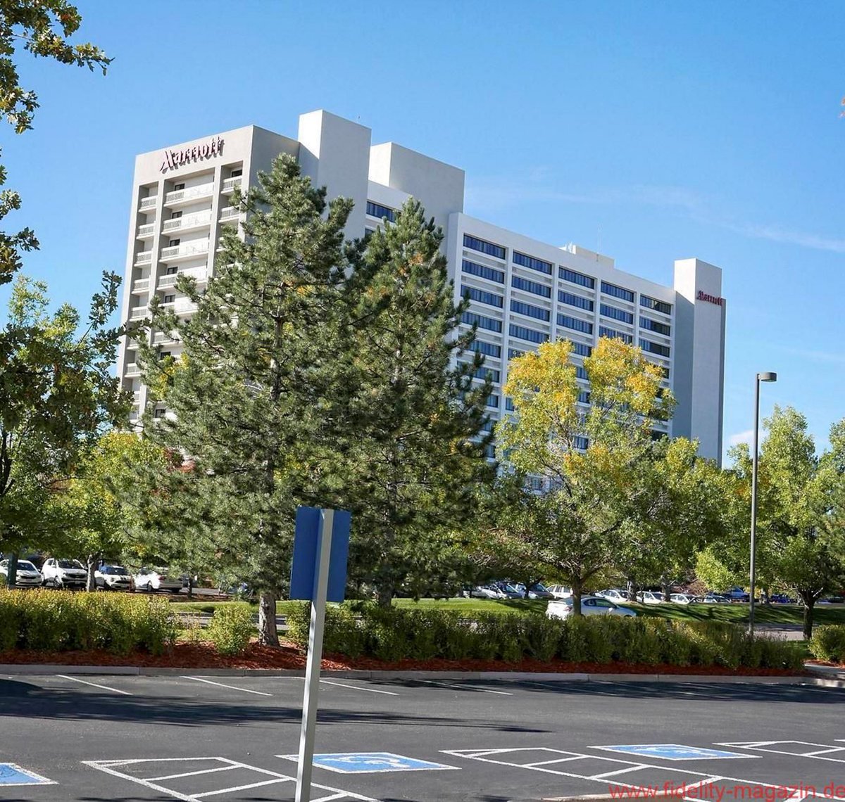 FIDELITY Online tweet media